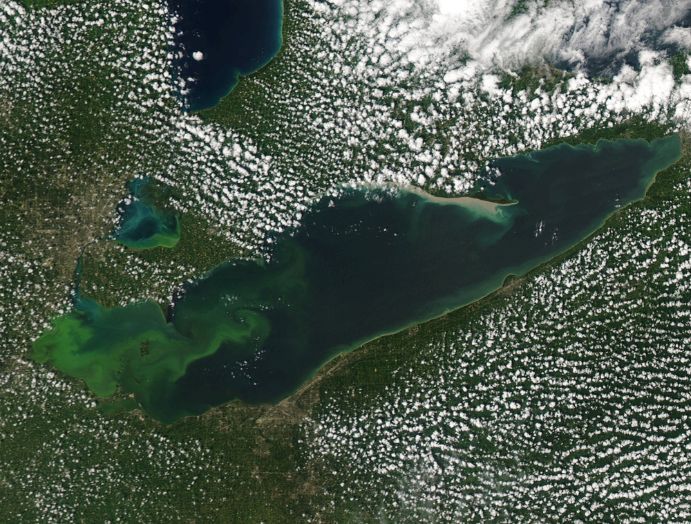 Water Infrastructure in the Great Lakes Clean Water Action